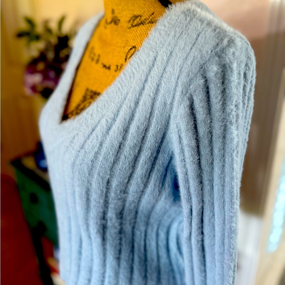 NWT! Super Soft HOOKED UP Baby Blue Pastel Fuzzy Sweater Size L